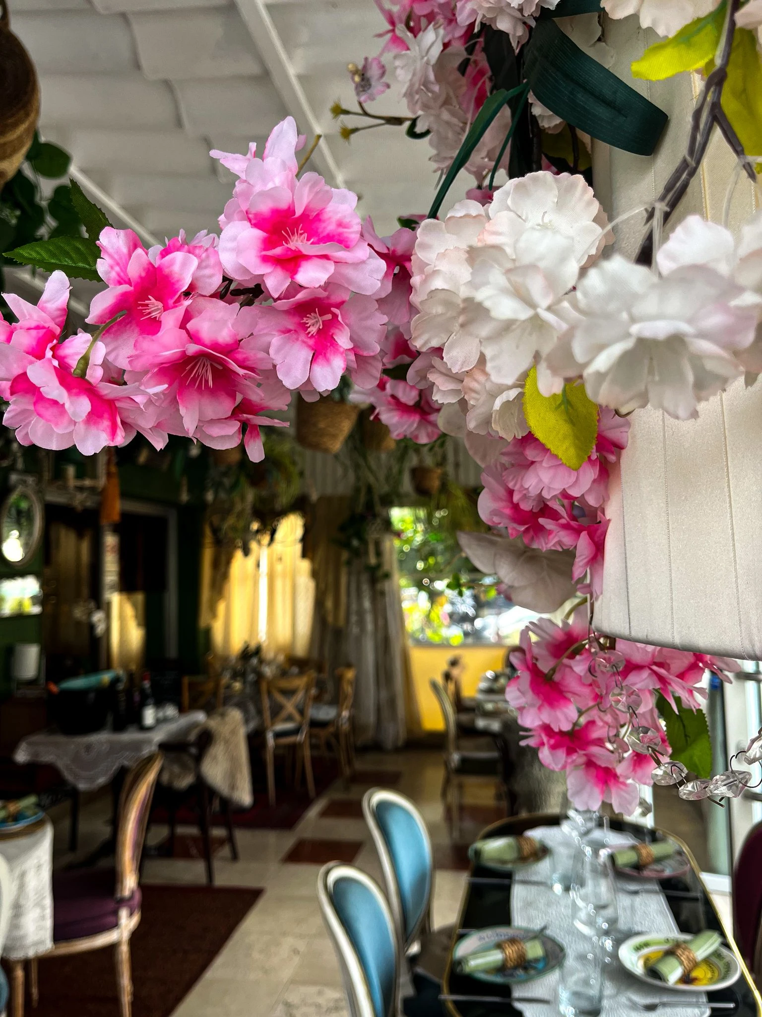Fleurs intérieures - Restaurant italien Villeneuve-Loubet - Mamma Maria